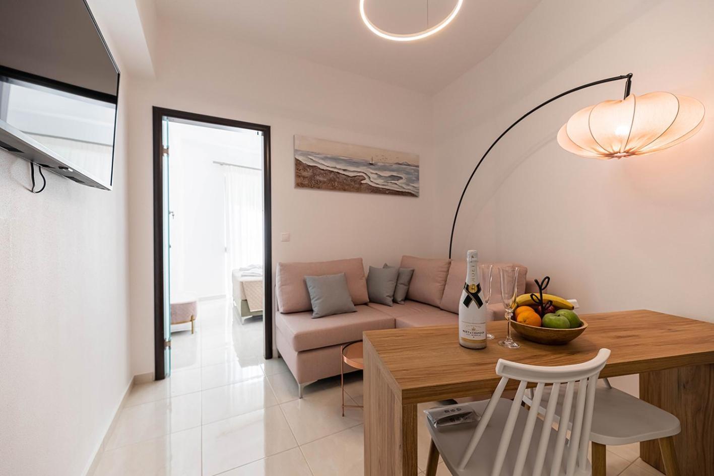 Archangelos Sky Junior Apartment מראה חיצוני תמונה